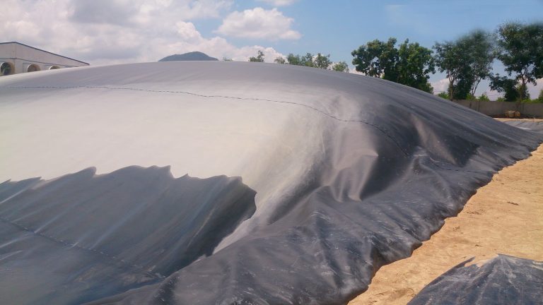Ứng dụng bạt chống thấm HDPE làm Biogas